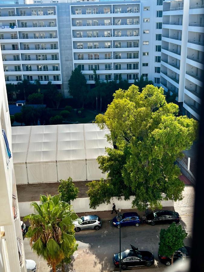 Duplex Familial 3 Chambres Au Coeur De La Corniche De Tanger Luaran gambar