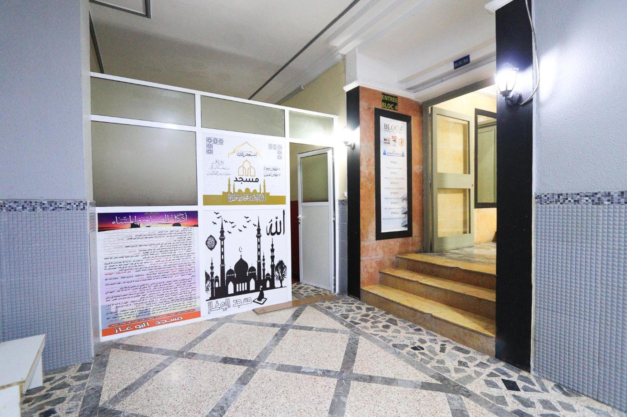 Duplex Familial 3 Chambres Au Coeur De La Corniche De Tanger Luaran gambar