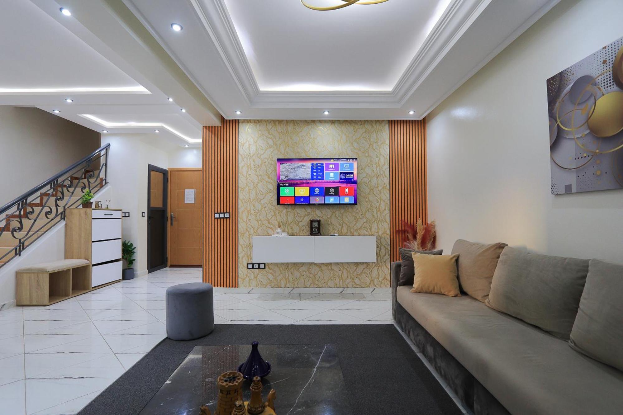 Duplex Familial 3 Chambres Au Coeur De La Corniche De Tanger Luaran gambar