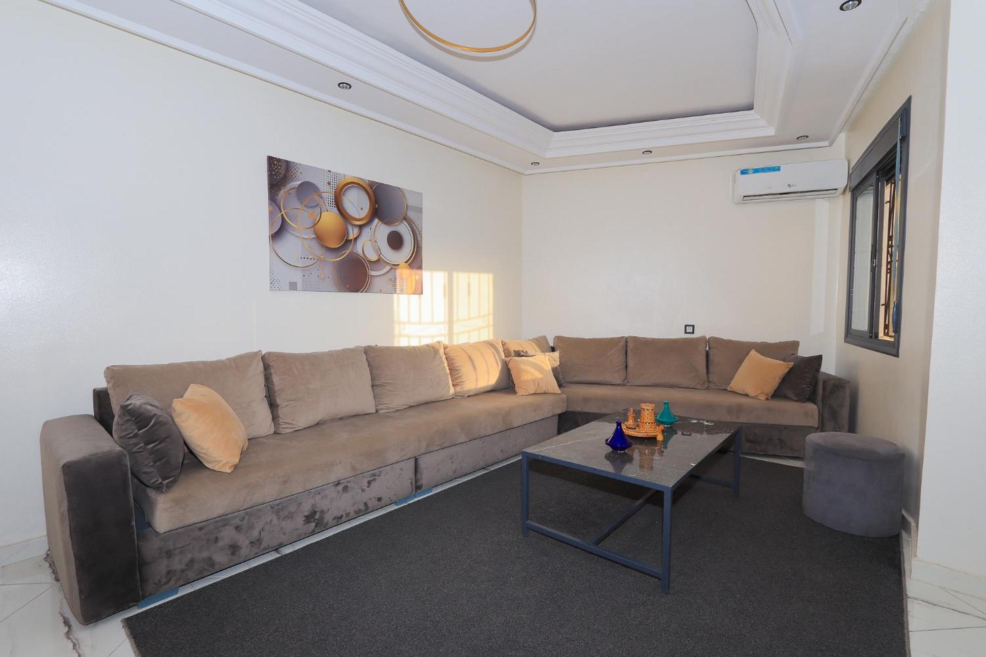 Duplex Familial 3 Chambres Au Coeur De La Corniche De Tanger Luaran gambar